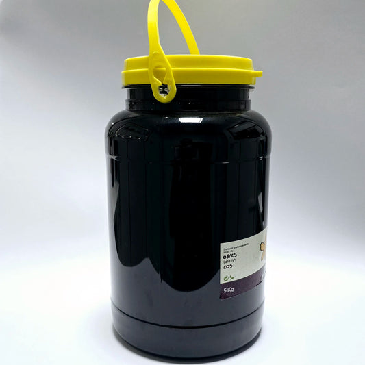 Miel Artesanal Pura de 5 kg: El Oro Líquido Esencial para tu Supervivencia