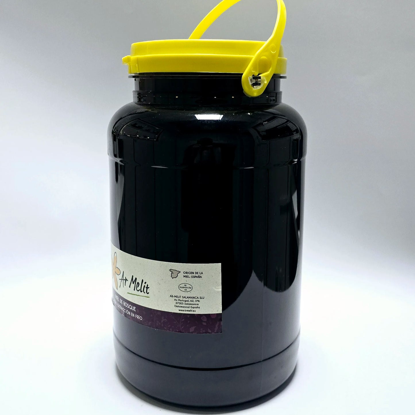 Miel Artesanal Pura de 5 kg: El Oro Líquido Esencial para tu Supervivencia